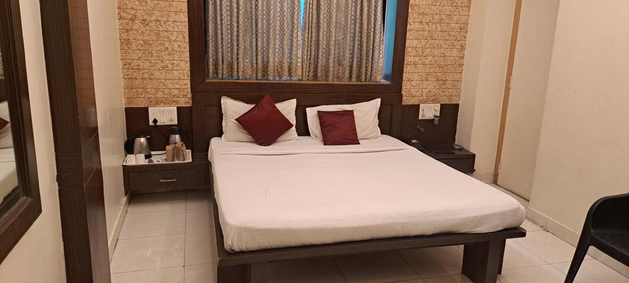 Hotel Shivam Pune Exterior foto