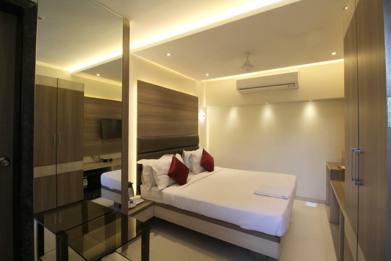 Hotel Shivam Pune Exterior foto